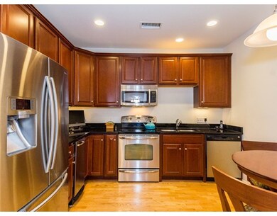 Wellington Crossing unit 401, Waltham, MA 02452 - photo 4