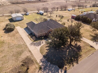 10940 Blue Sky Dr, Haslet, TX 76052 - photo 2
