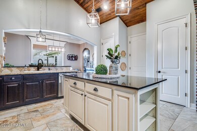 406 Old Cypress-5