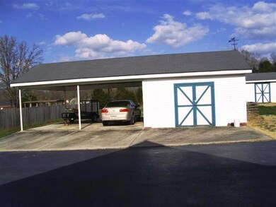 805 Mapleview Dr, Shelbyville, TN 37160 - photo 3