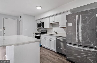 7507 Spring Lake Dr unit D2, Bethesda, MD 20817 - photo 4