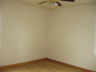 2333 Applegate Ave, Klamath Falls, OR 97601 - photo 5