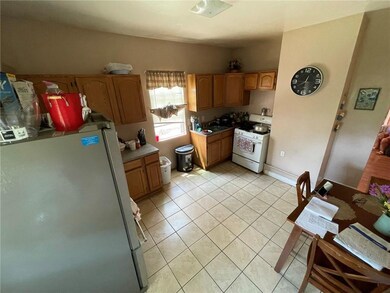 68 Warrington St, Providence, RI 02907 - photo 5