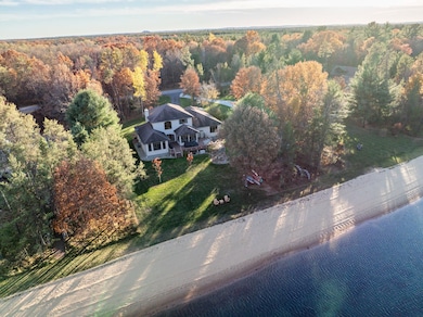 N7713 Half Moon Bay Dr E, New Lisbon, WI 53950 - photo 4