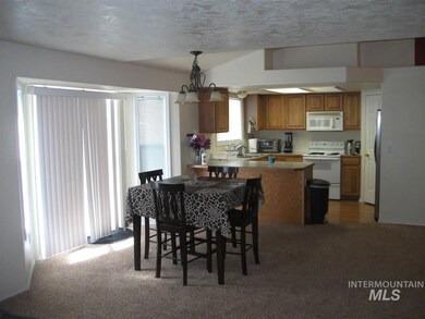 413 Summer Ct, Nampa, ID 83686 - photo 6