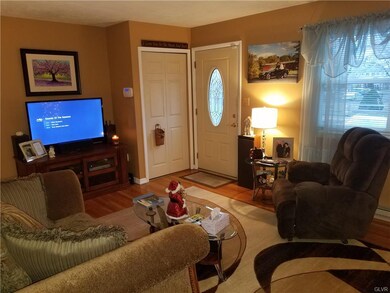 1239 Eagle St, Allentown, PA 18106 - photo 3