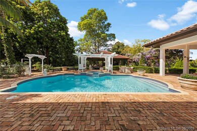 POOL DECK