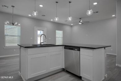 9924 Marisabel Place, Socorro, TX 79927 - photo 7