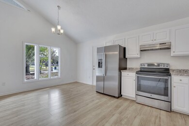 3223 Hazel St, Savannah, GA 31404 - photo 6