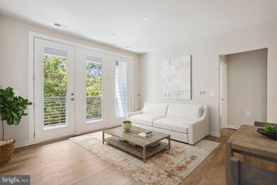 1675 Bandit Loop unit 406B, Reston, VA 20190 - photo 4