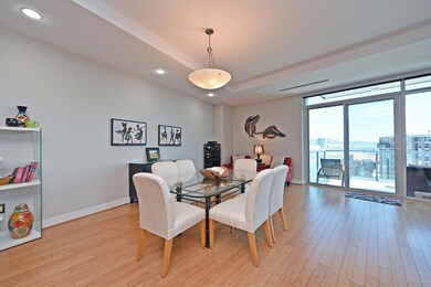 1RoeblingWay804_25