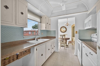 26 Golfs Edge, West Palm Beach, FL 33417 - photo 6