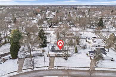 2426 Banbury Rd, Akron, OH 44333 - photo 2