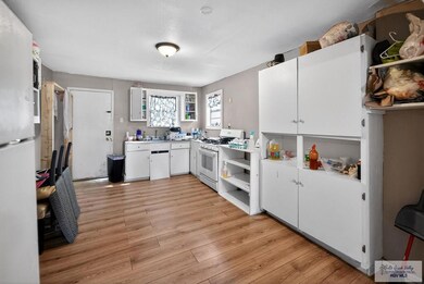 1875 Cleveland St, Brownsville, TX 78521 - photo 6