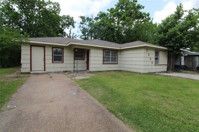 7249 Boggess Rd, Houston, TX 77016 - photo 3