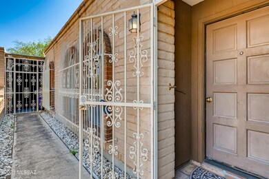 197314739-04 Exterior Front Entry-Edit