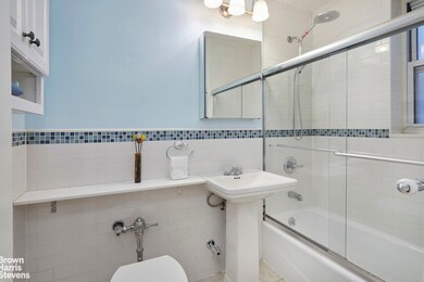30 Monroe Place unit 1F, Brooklyn, NY 11201 - photo 5