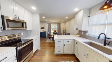 1204 Swanhill Dr, Albert Lea, MN 56007 - photo 7