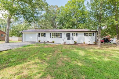 1120 Oakwood Acres Rd, Asheboro, NC 27205 - photo 2