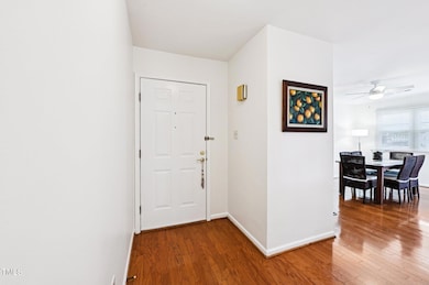6-web-or-mls-Cottage Ln-S1707-006