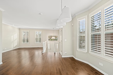 2106 Rugen Rd unit B, Glenview, IL 60026 - photo 5