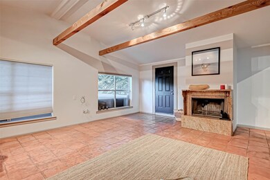 1612 W Alabama St unit B, Houston, TX 77006 - photo 2