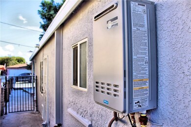 2027 E Shauer St, Compton, CA 90222 - photo 4