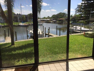 Views w/Dock