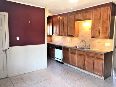 357 Hampden St unit 1, Chicopee, MA 01013 - photo 7