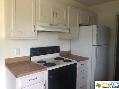 708 Debora St, Troy, TX 76579 - photo 7