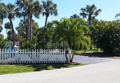 2252 NE Pelican Terrace, Jensen Beach, FL 34957 - photo 2