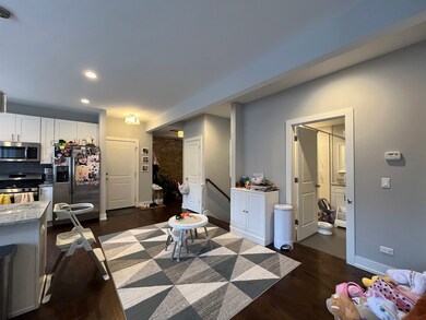 1750 W Summerdale Ave unit 1, Chicago, IL 60640 - photo 4