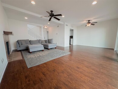 2704 San Pedro St unit 16, Austin, TX 78705 - photo 2