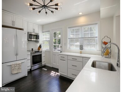 1215 Limberlost Ln, Gladwyne, PA 19035 - photo 4