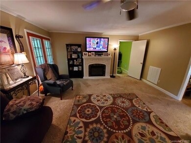 118 Arbor Dr, Statesville, NC 28677 - photo 6