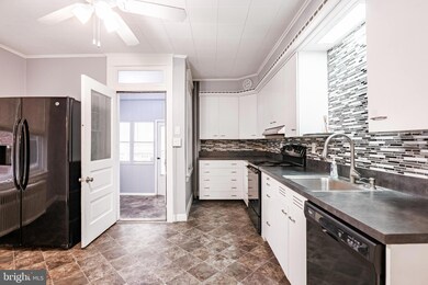 212 State St, Reading, PA 19607 - photo 7