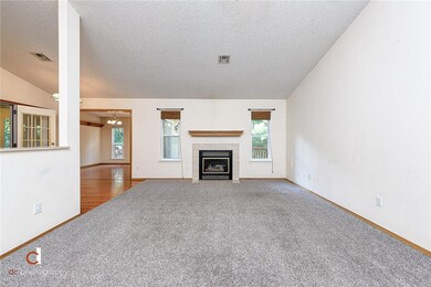 2 Saint Austell Dr, Bella Vista, AR 72714 - photo 3