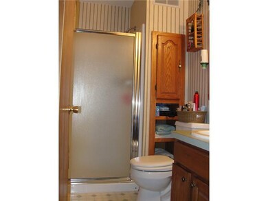 Master Bath/Spa Master bath has walk-in shower and