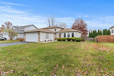 186 Chestnut Ln, Bolingbrook, IL 60490 - photo 2
