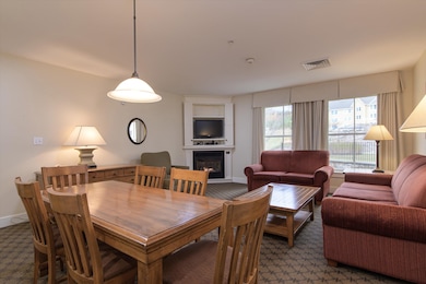 617/619 Qtr I Adams House, Ludlow, VT 05149 - photo 6