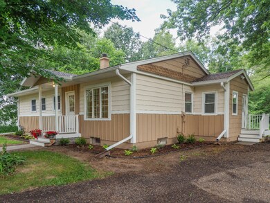 602 Marsh Rd-202
