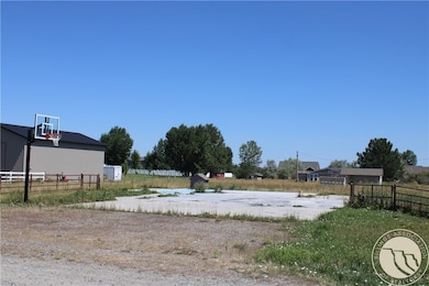 545 Pike Ct, Billings, MT 59106 - photo 3