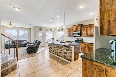 1325 Jake Ct, Weatherford, TX 76087 - photo 4