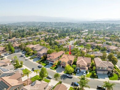 Breathtaking Views and Cul de Sac location