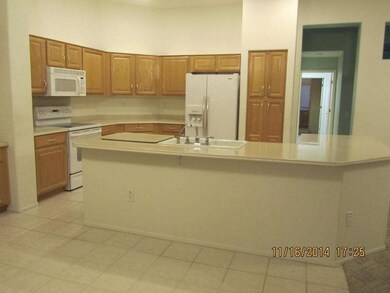 Good counter work space - B