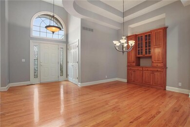 20301 W 98th St, Lenexa, KS 66220 - photo 4