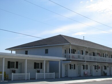 301 Henderson Blvd unit 17, BLDG 3, Atlantic Beach, NC 28512 - photo 4