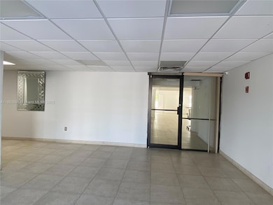 7921 Byron Ave unit 507, Miami Beach, FL 33141 - photo 5