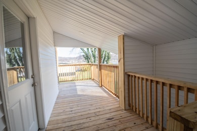 449 W 2nd St, Maysville, KY 41056 - photo 5