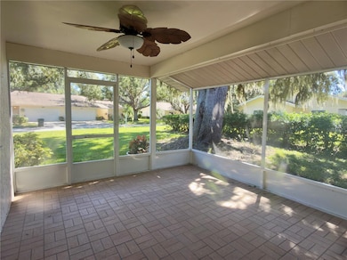 4001 Oakhurst Dr unit 3119, Sarasota, FL 34233 - photo 3